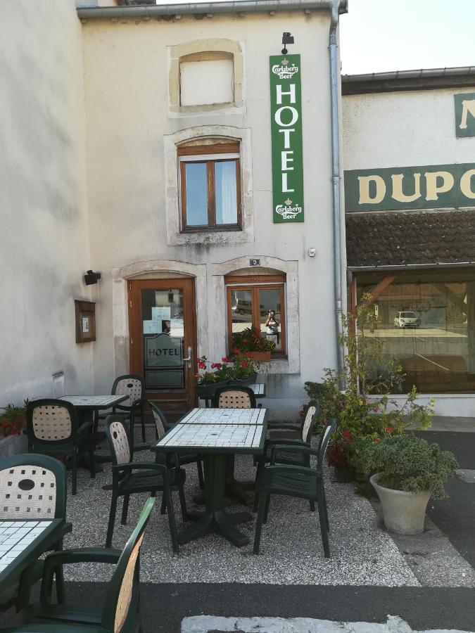 Hotel De La Place Liffol-le-Grand Esterno foto